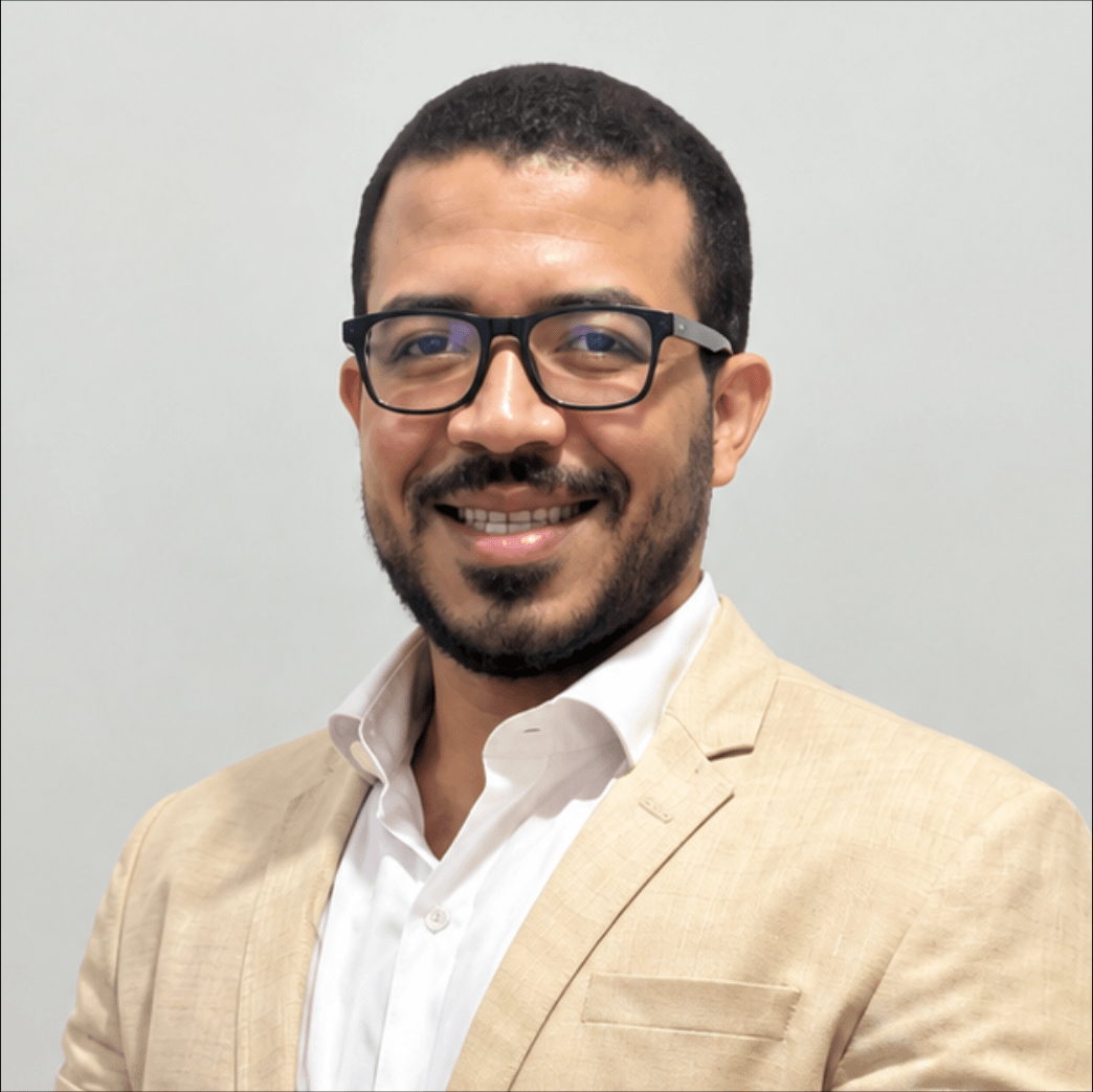 Prof. Me. Thayronne Rennon Lima Gomes